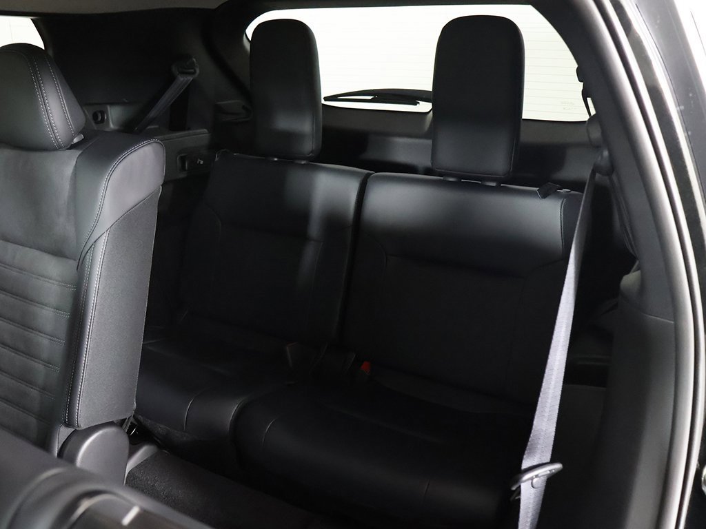 New 2025 Mitsubishi Outlander SE image 39