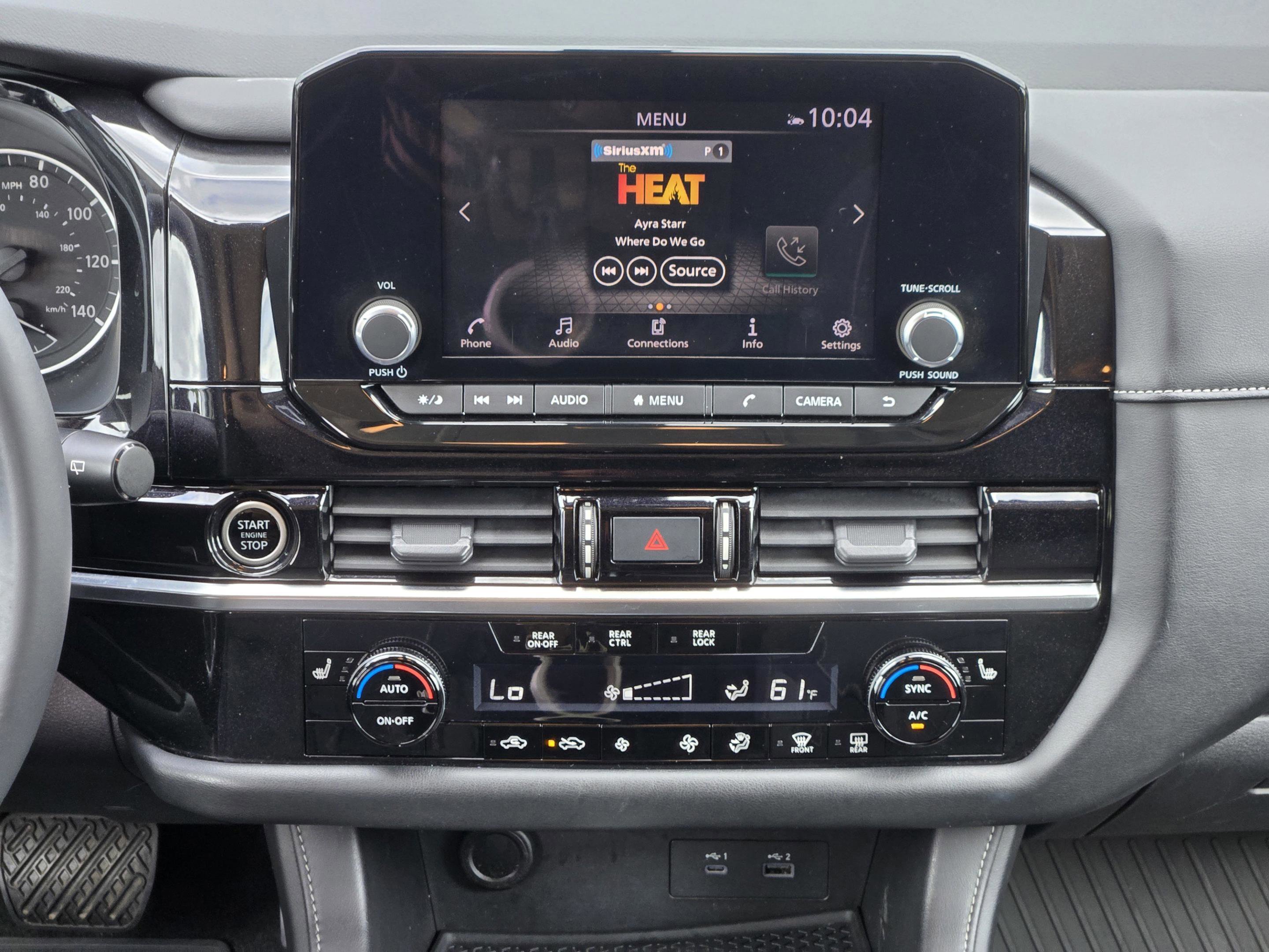 Used 2022 Nissan Pathfinder SV w/ SV Premium Package AWD/4WD image 11