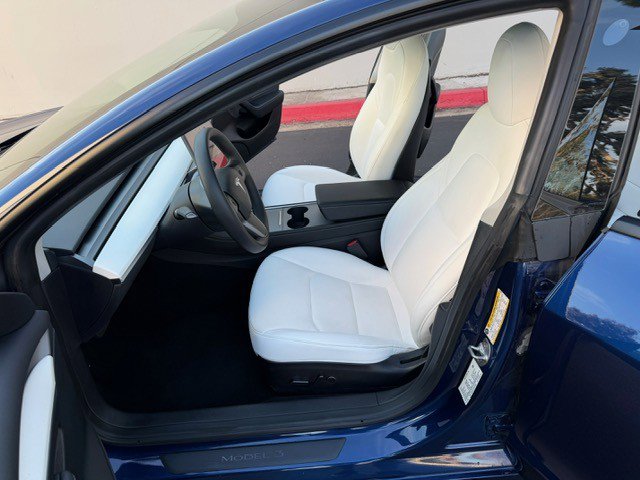 Used 2023 Tesla Model 3 Standard Range image 11