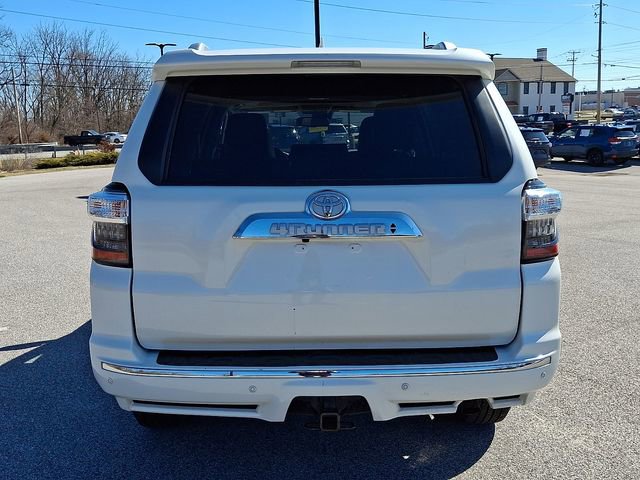 Used 2022 Toyota 4Runner Limited AWD/4WD image 9