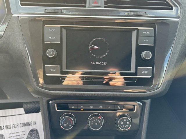 Used 2023 Volkswagen Tiguan S image 14