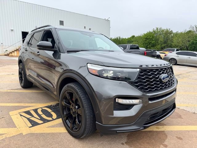 Used 2020 Ford Explorer ST w/ ST Street Pack image 5