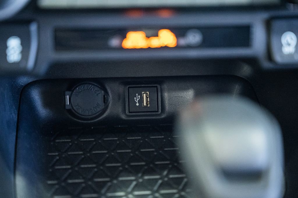 Used 2025 Toyota RAV4 LE image 21