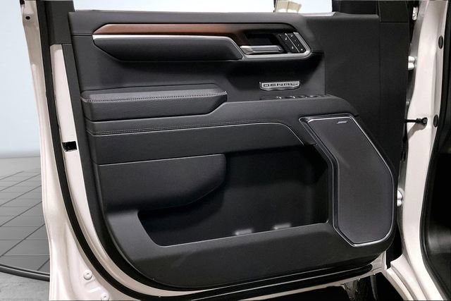 Used 2025 GMC Sierra 1500 Denali image 24