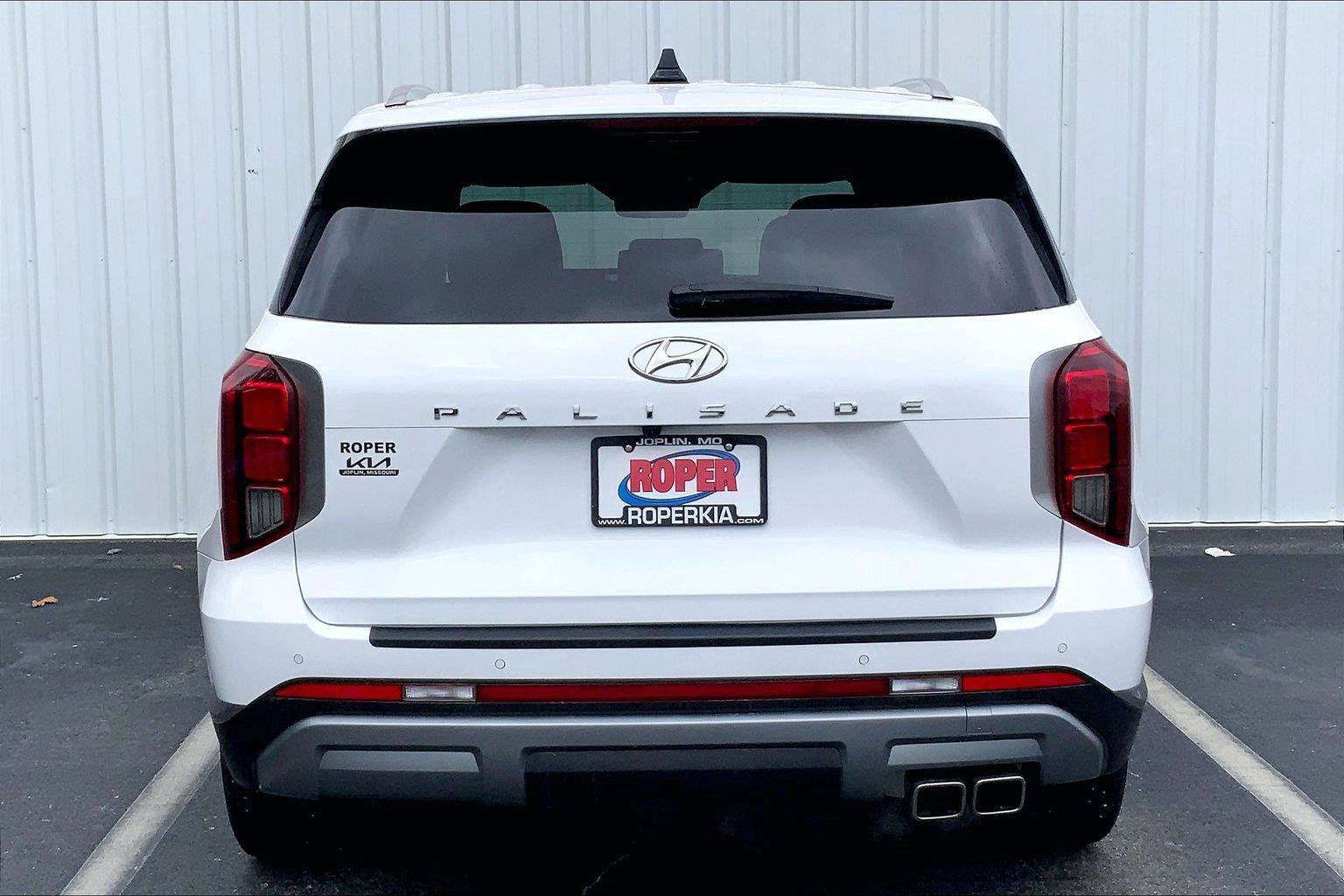 Used 2024 Hyundai Palisade SEL AWD/4WD image 4