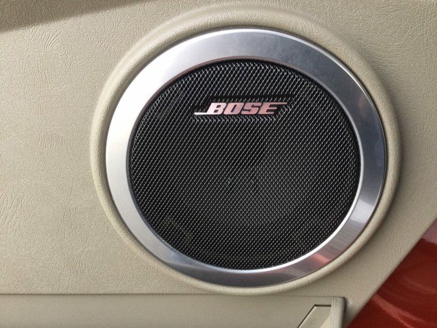 Used 2003 HUMMER H2 w/ Preferred Equipment Group image 45