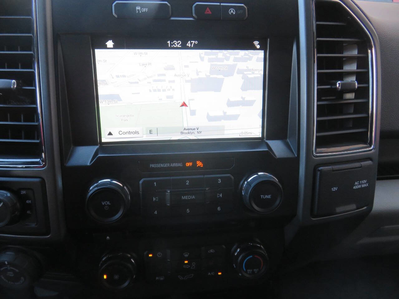 Used 2017 Ford F150 XLT w/ Equipment Group 302A Luxury AWD/4WD image 18