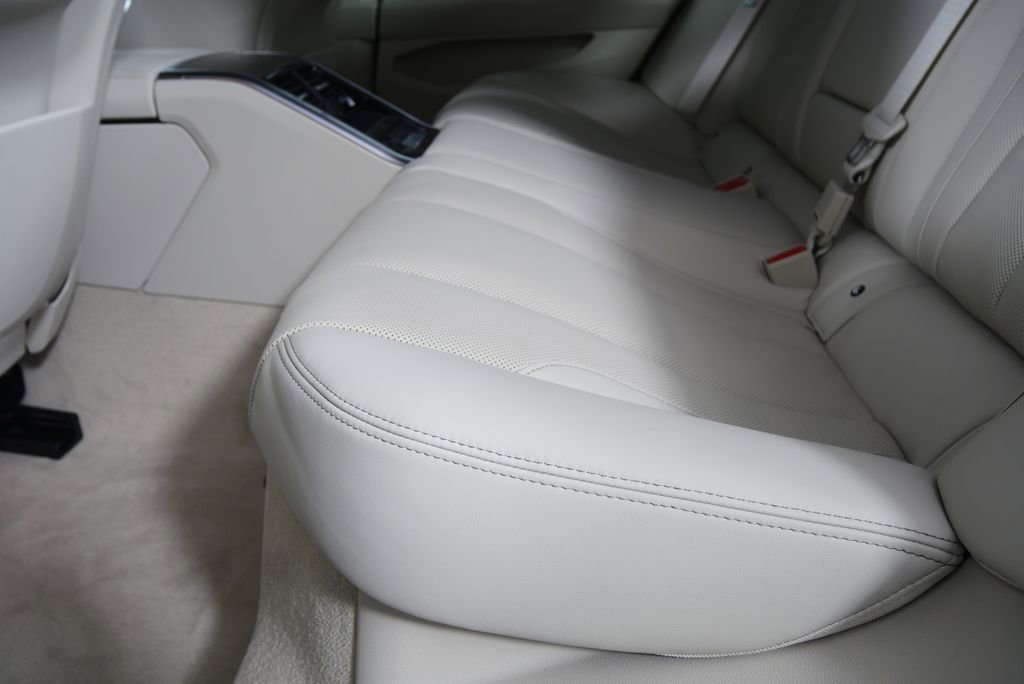 New 2026 BMW 840i image 17