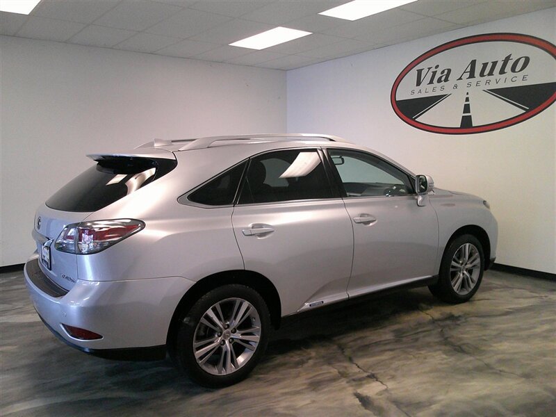 Used 2015 Lexus RX 450h AWD image 8