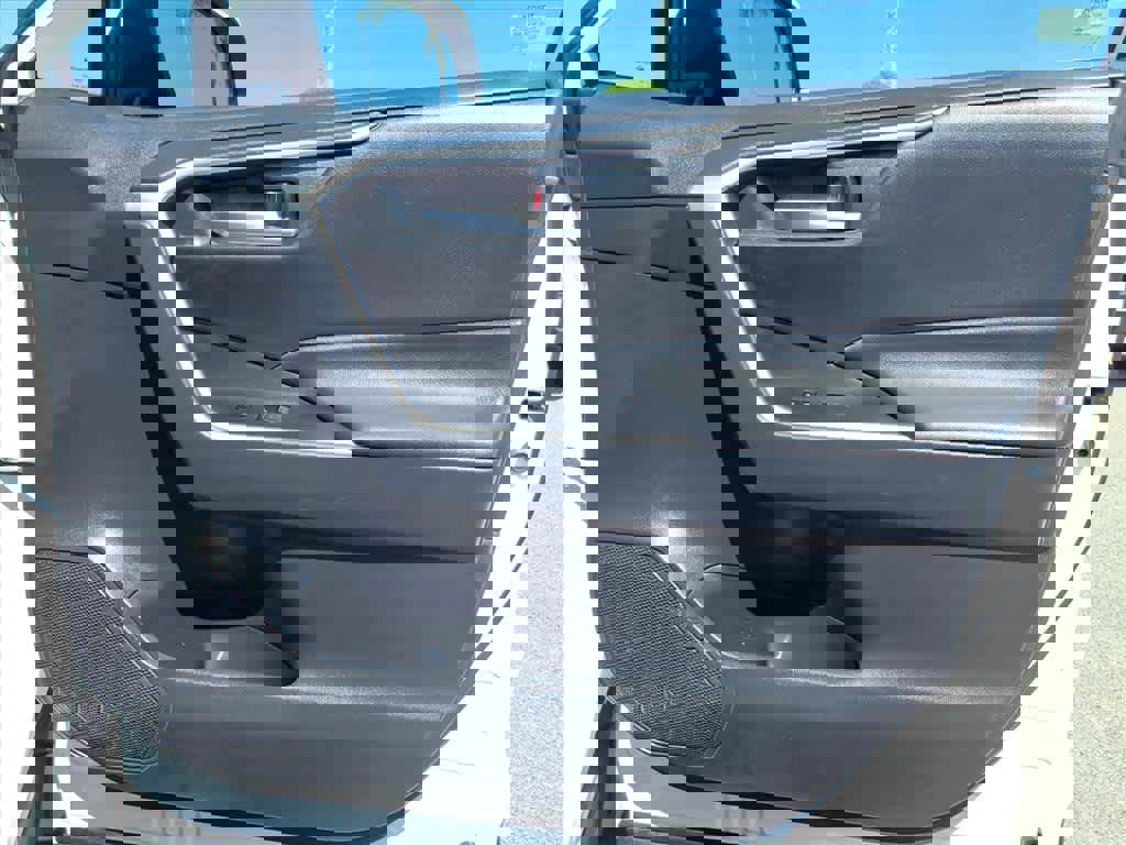 Certified 2024 Toyota RAV4 XLE image 24
