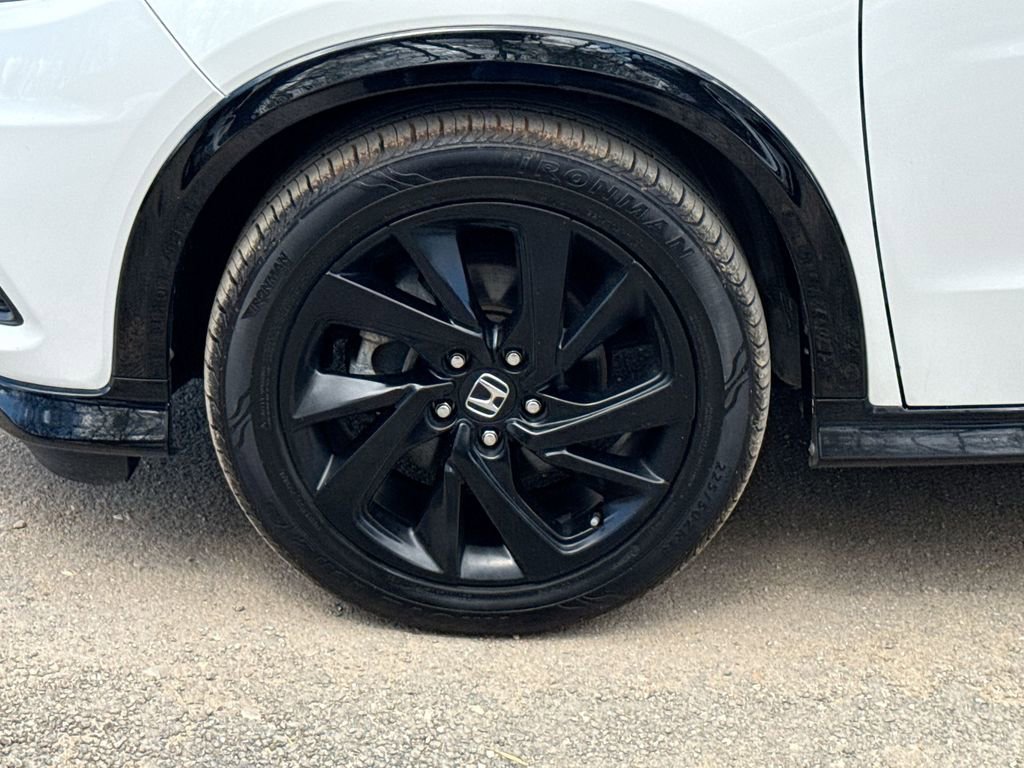 Used 2022 Honda HR-V Sport image 18