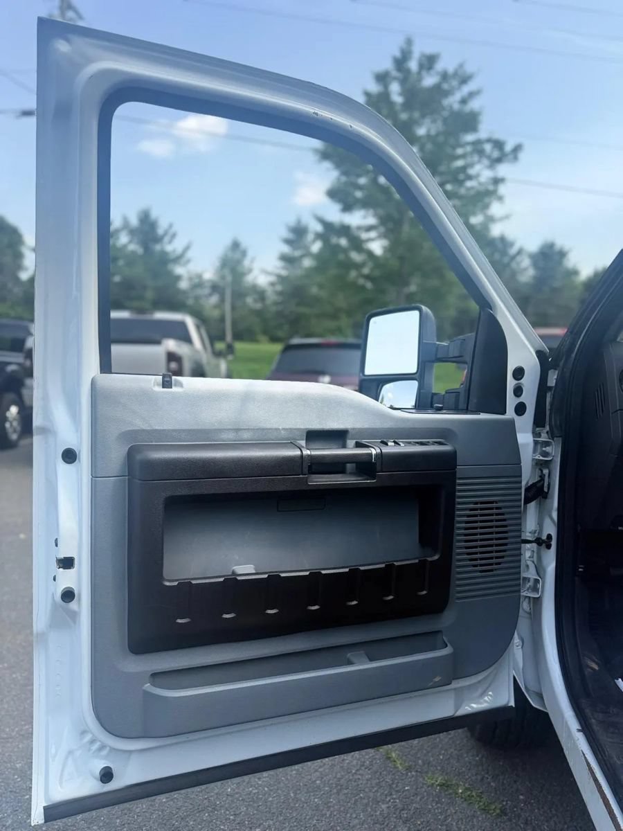 Used 2015 Ford F350 XL w/ Power Equipment Group AWD/4WD image 15