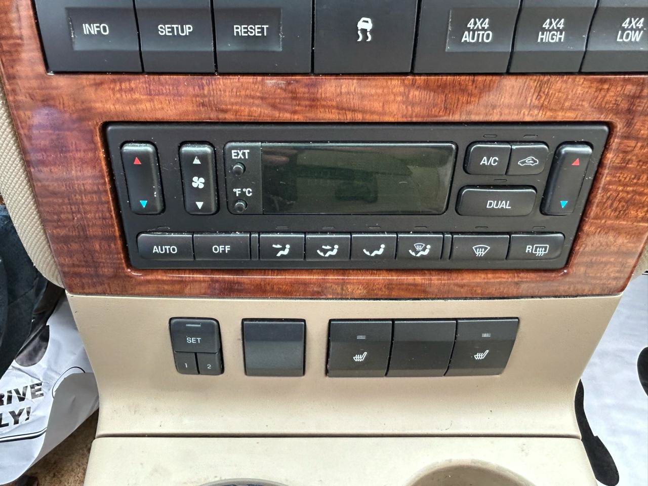 Used 2007 Ford Explorer Eddie Bauer AWD/4WD image 24