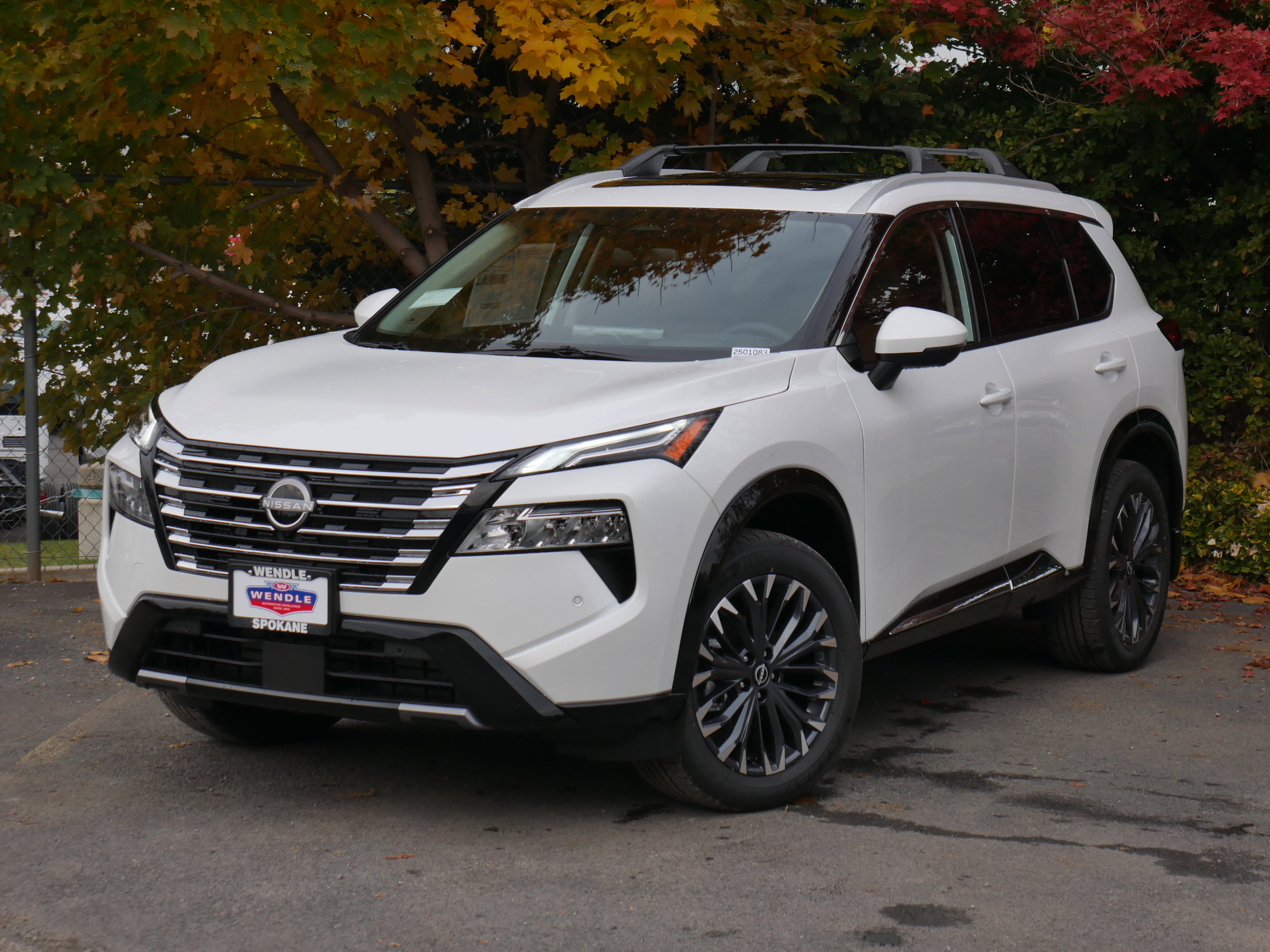 New 2026 Nissan Rogue Platinum w/ Platinum Premium Package image 2