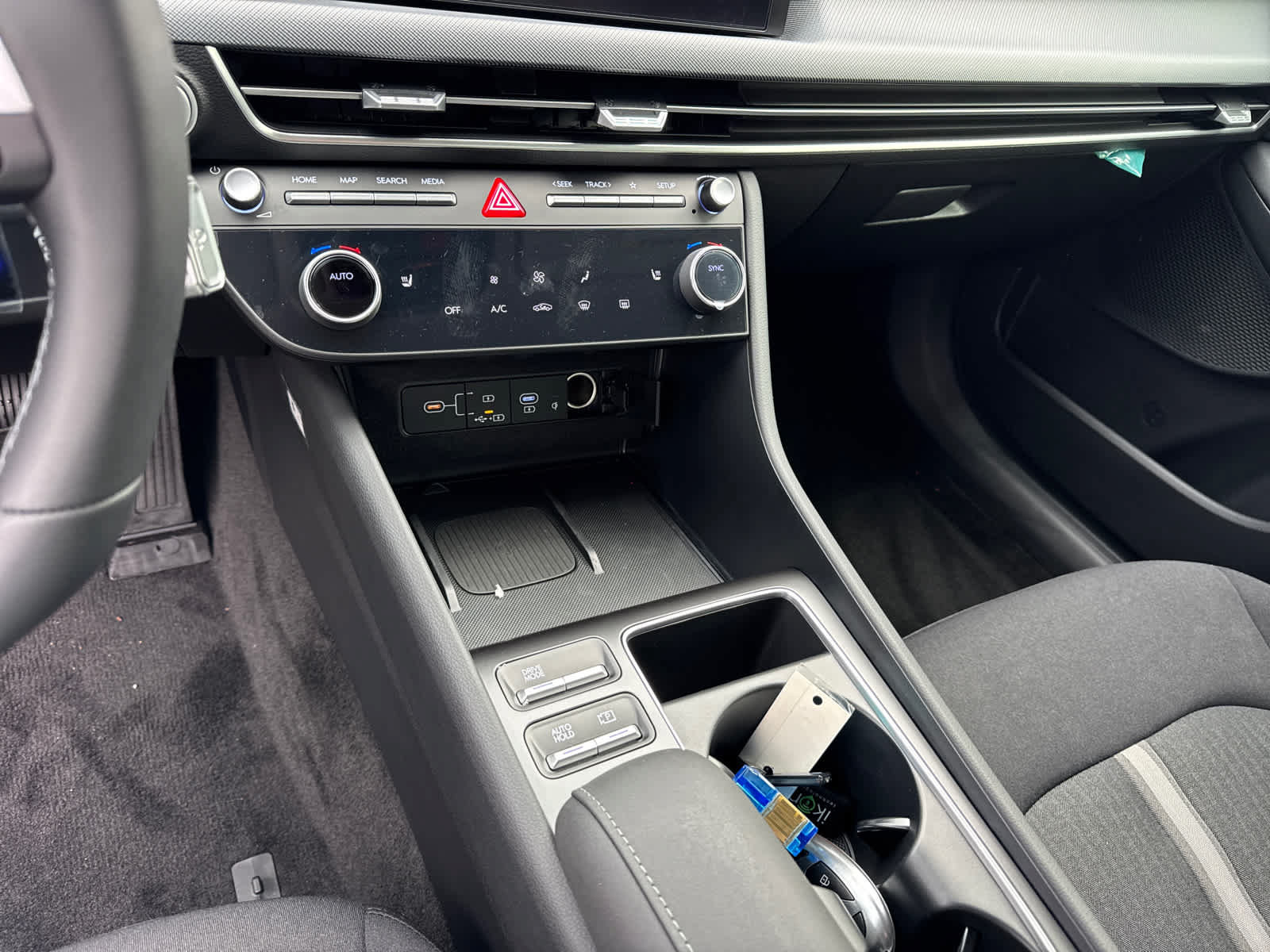 New 2026 Hyundai Sonata SEL FWD image 19