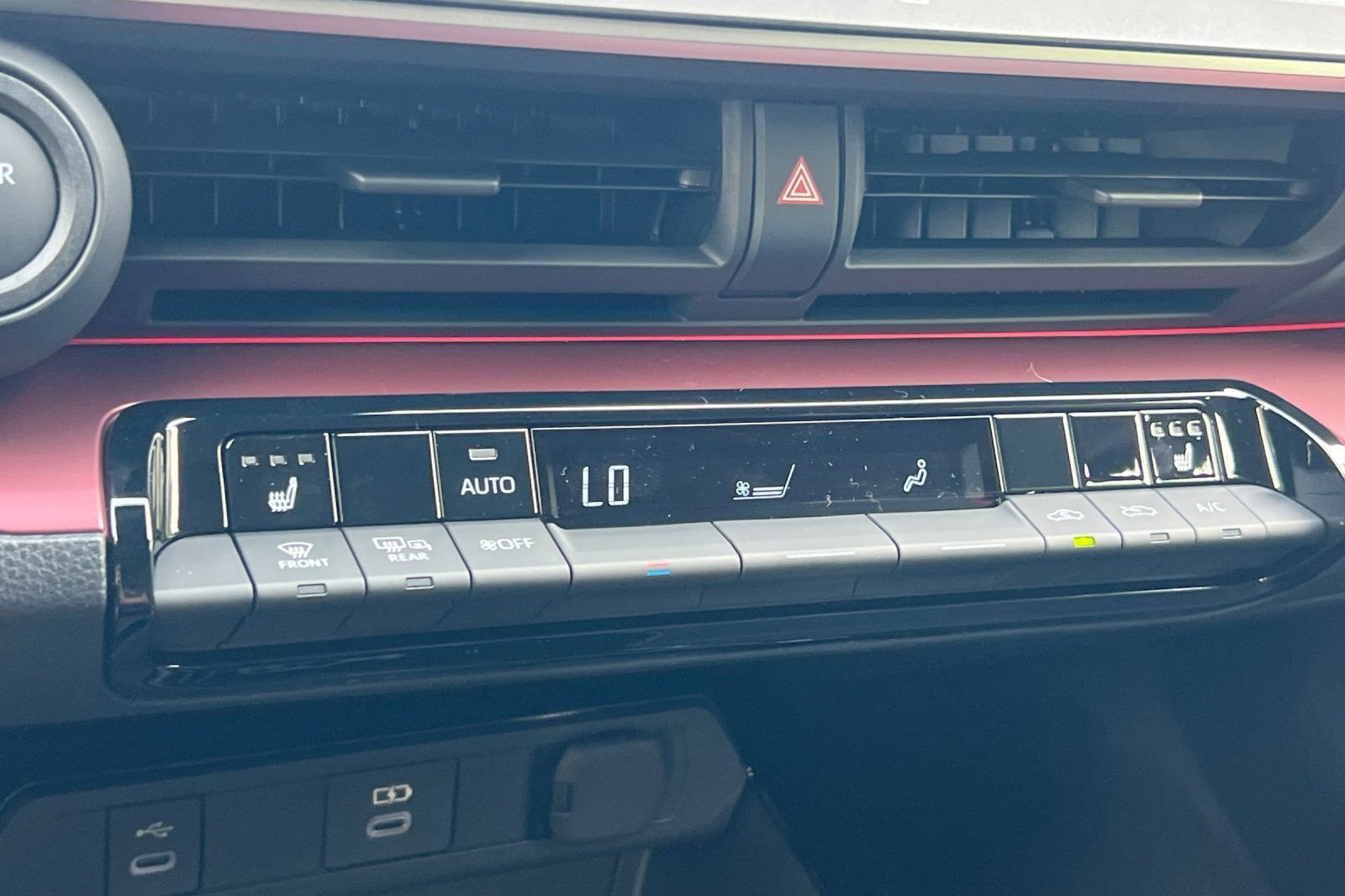 New 2026 Toyota Prius XSE image 22