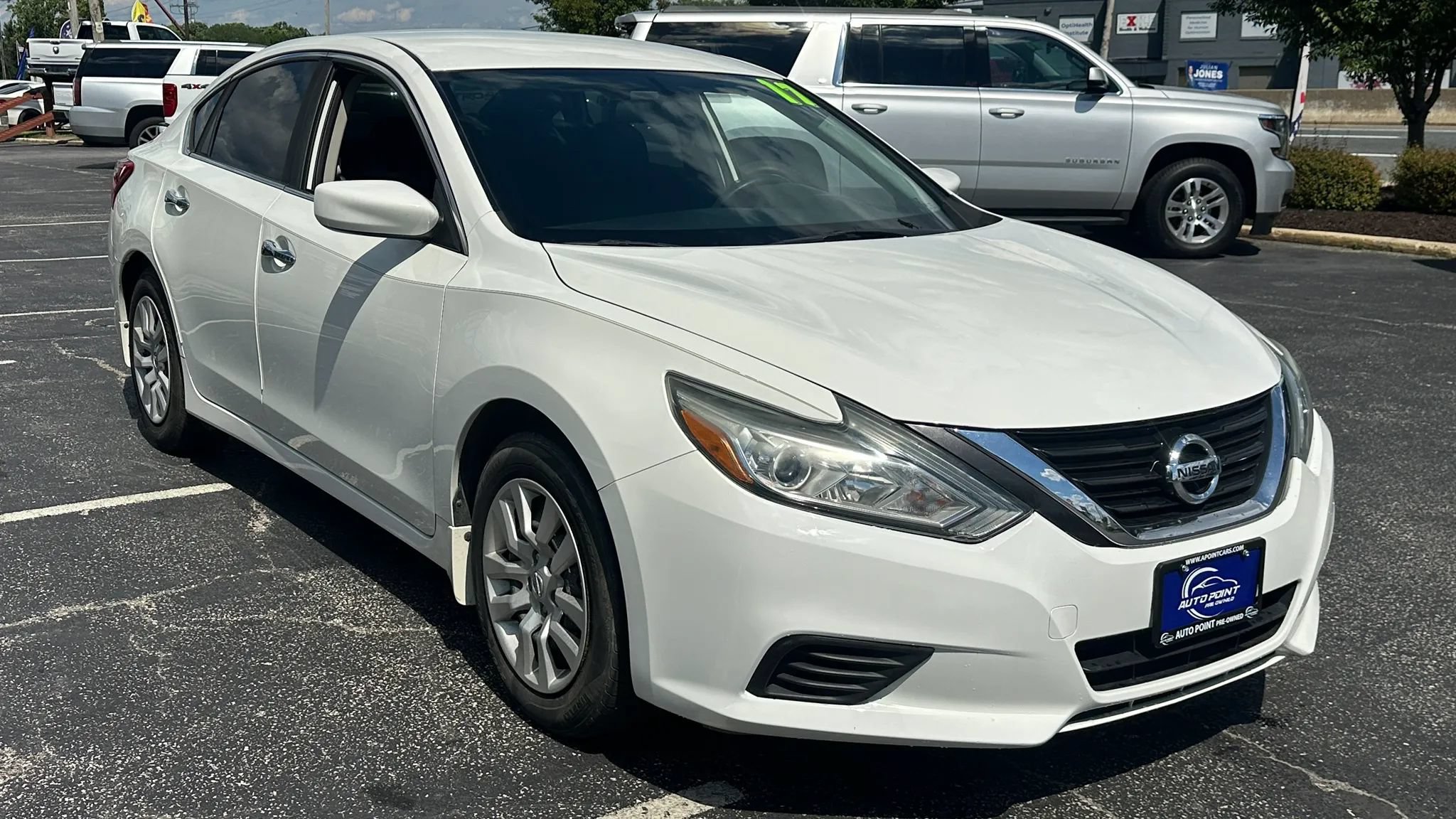 Used 2017 Nissan Altima 2.5 S w/ Power Driver Seat Package FWD image 3