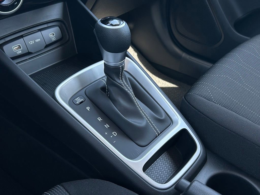 New 2026 Hyundai Venue SE image 16