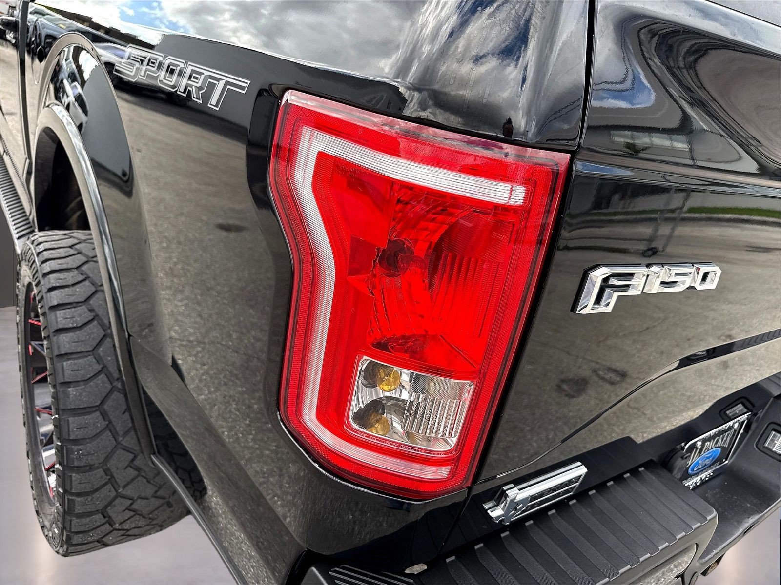 Used 2016 Ford F150 XLT w/ Equipment Group 302A Luxury RWD image 27