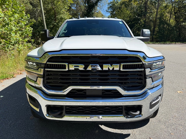 New 2026 RAM 5500 Tradesman image 4