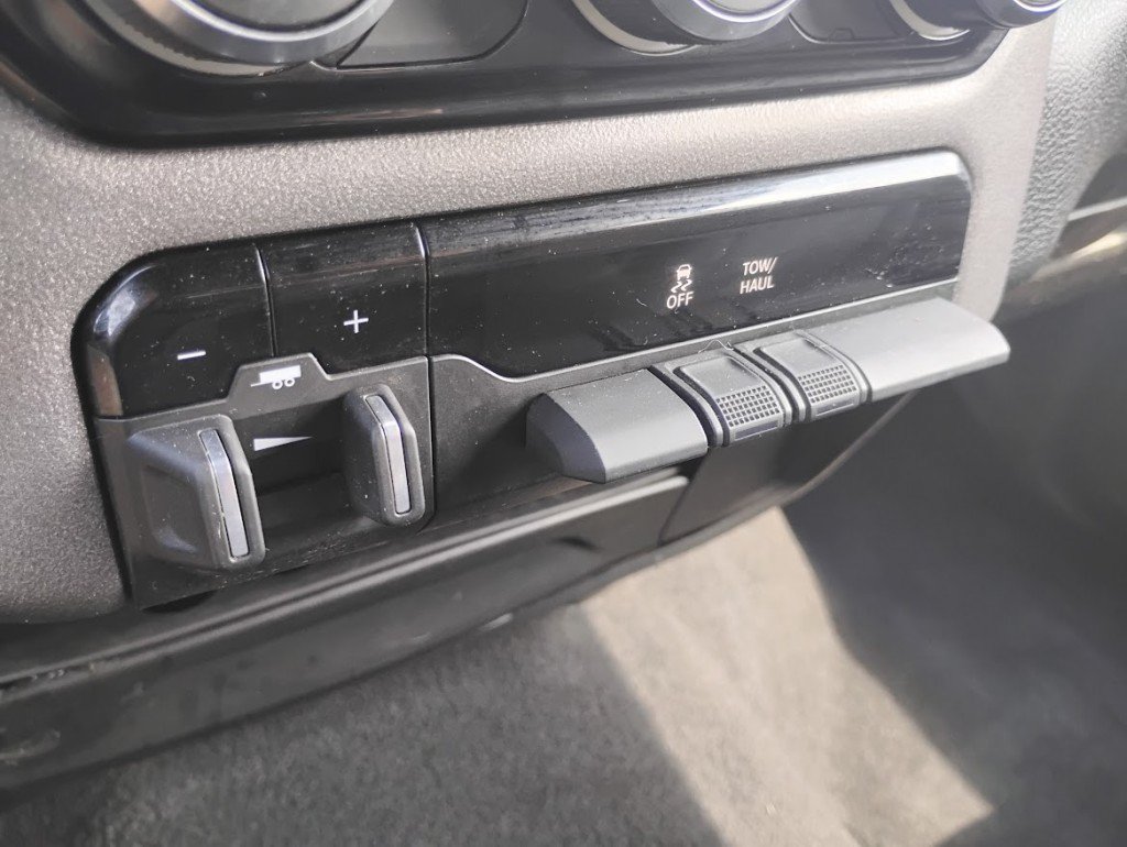 Used 2022 RAM 2500 Tradesman AWD/4WD image 11