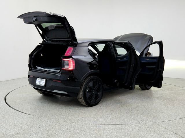 New 2026 Volvo EX30 Cross Country Ultra w/ Protection Package Premier image 11