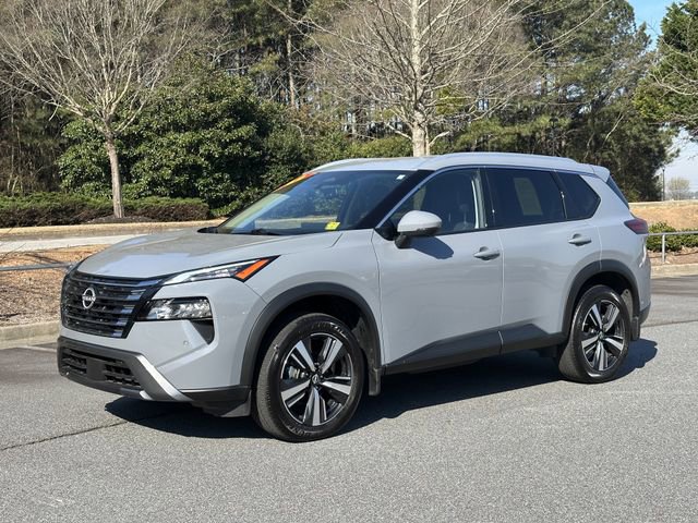 Certified 2025 Nissan Rogue SL image 3