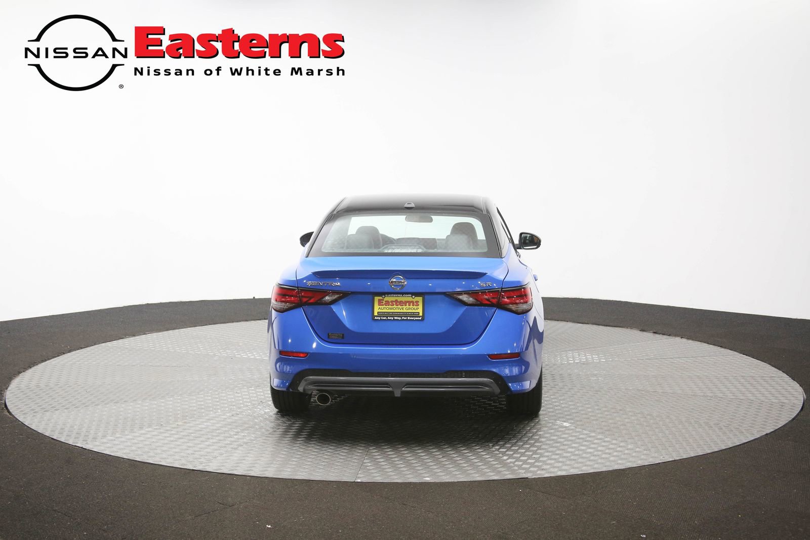 Used 2022 Nissan Sentra SR w/ SR Premium Package FWD image 36