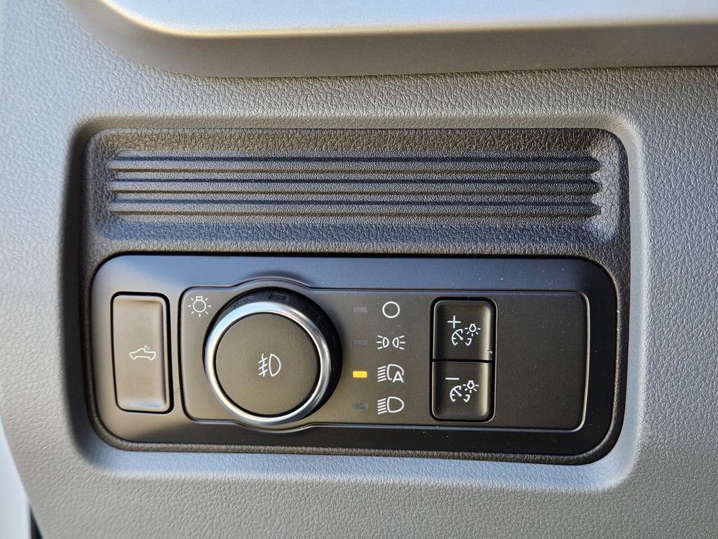 New 2026 Ford F250 4x4 Crew Cab Super Duty image 55