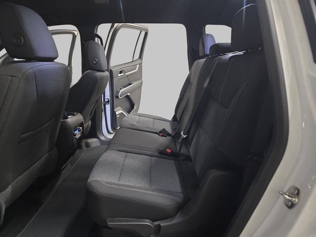 New 2026 GMC Acadia Elevation w/ Super Cruise Package FWD image 16