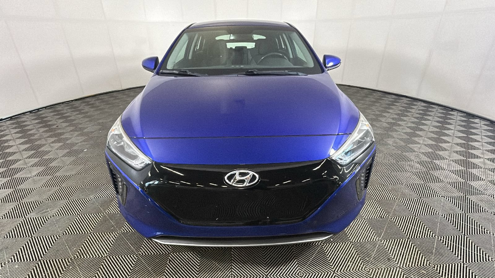 Used 2019 Hyundai Ioniq Electric FWD image 8