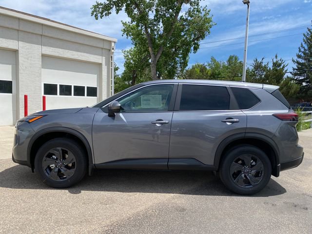 New 2026 Nissan Rogue SV w/ Cold Weather Package AWD/4WD image 2