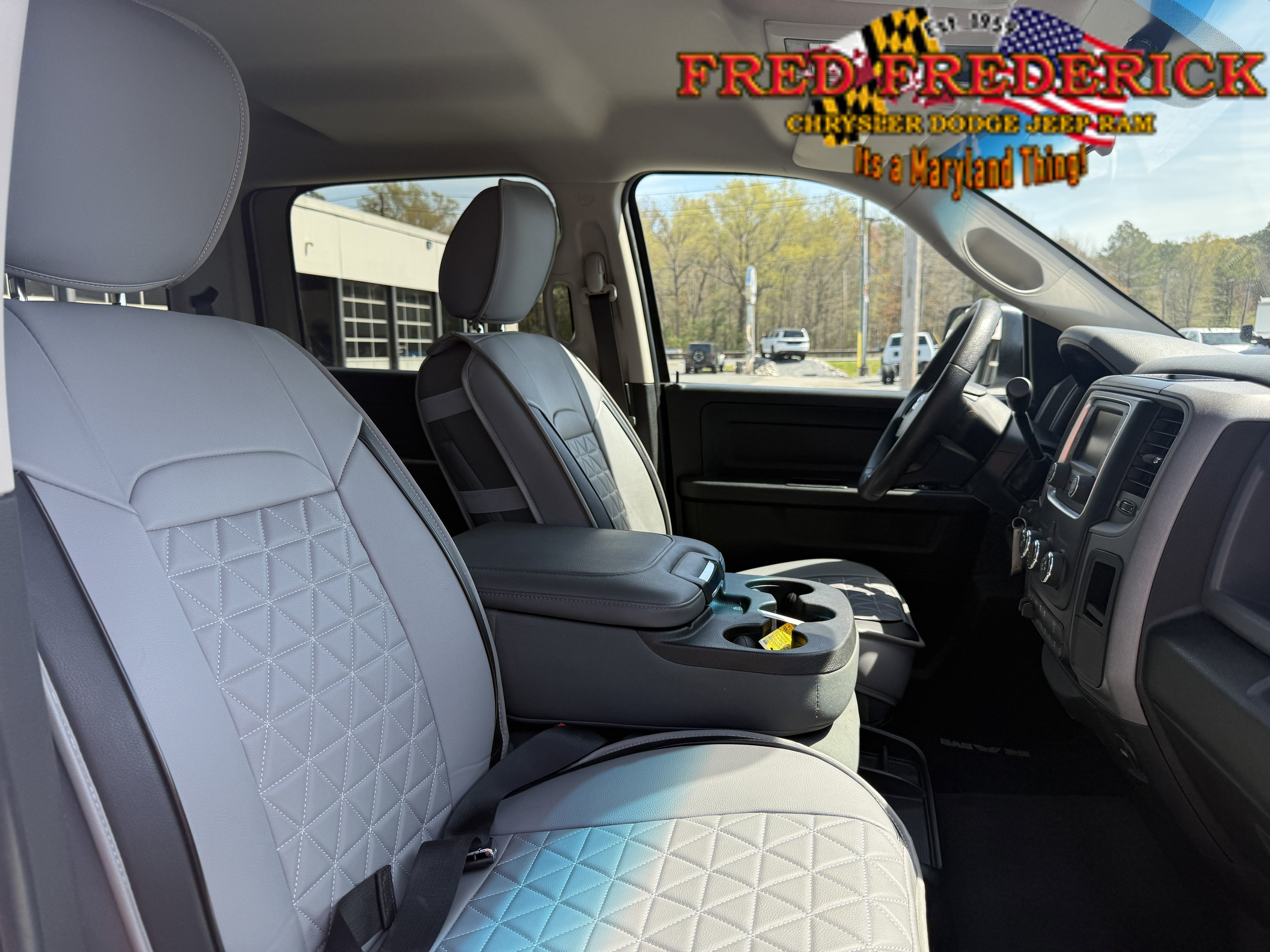 Used 2018 RAM 2500 Tradesman w/ Chrome Appearance Group image 15