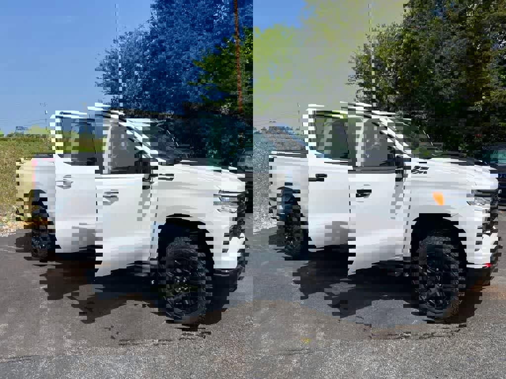 New 2024 Chevrolet Silverado 1500 LT Trail Boss w/ LPO, Dark Essentials Package image 39