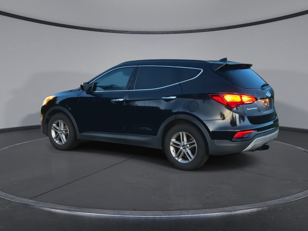 Used 2018 Hyundai Santa Fe Sport w/ 2.4L Tech Package 04 AWD/4WD image 6
