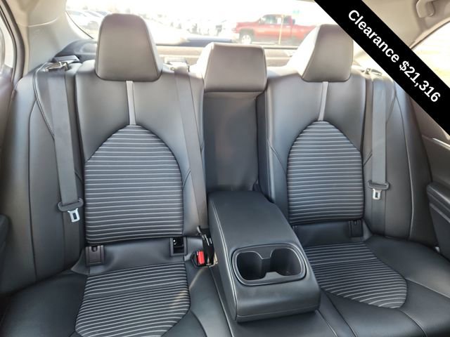 Used 2023 Toyota Camry SE image 25