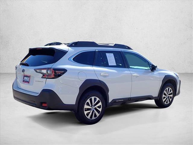 Used 2024 Subaru Outback Premium AWD/4WD image 4