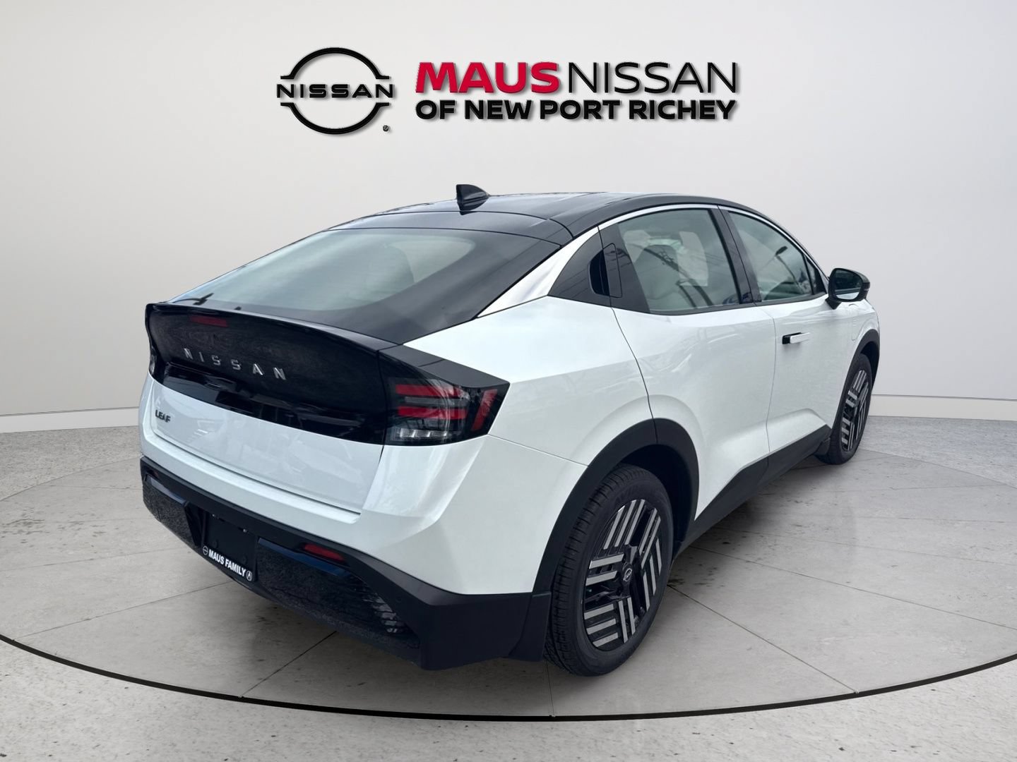 New 2026 Nissan Leaf SV+ w/ Floor Mat Package (SV+) FWD image 8