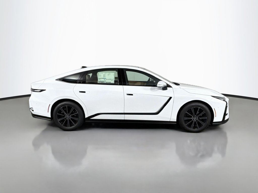 New 2026 Lexus ES 350h w/ Cold Area Package FWD image 4