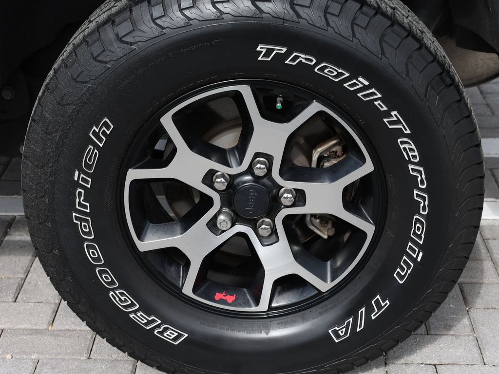 Used 2020 Jeep Wrangler Unlimited Rubicon AWD/4WD image 42