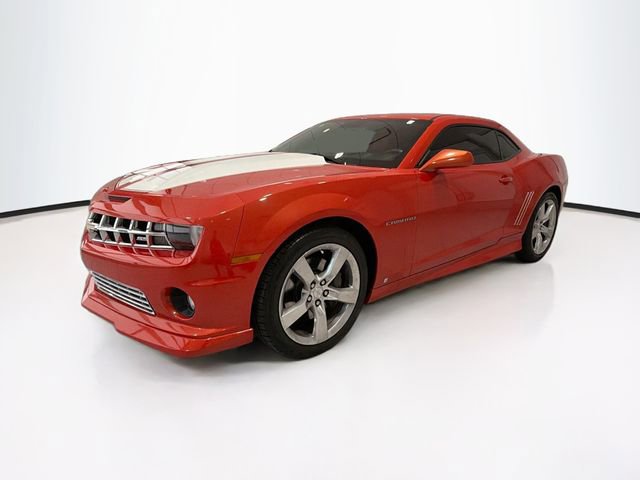 Used 2010 Chevrolet Camaro SS w/ Interior Accent Trim Package RWD image 3