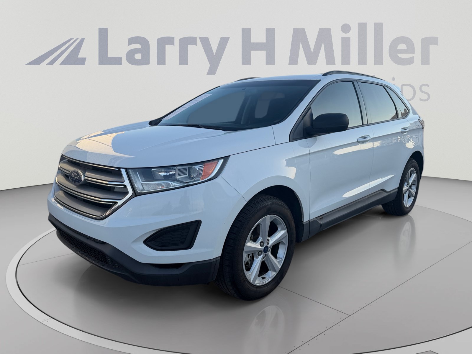 Used 2017 Ford Edge SE