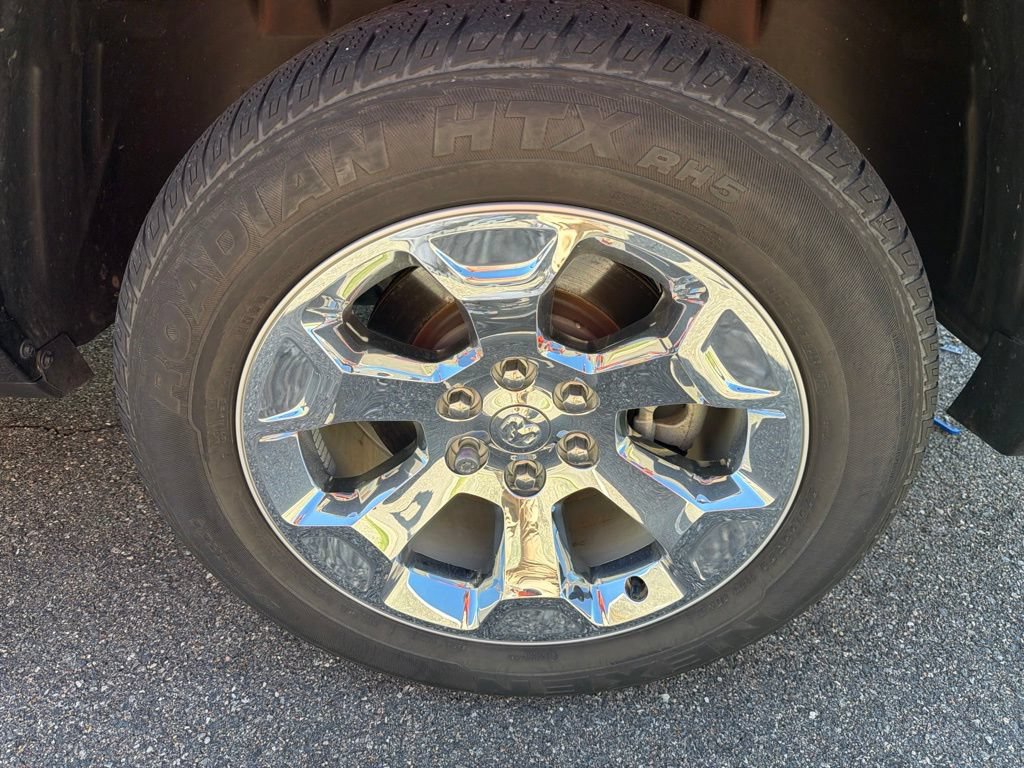 Used 2022 RAM 1500 Big Horn AWD/4WD image 11