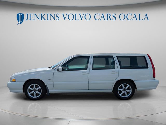 Used 1999 Volvo V70 FWD image 6