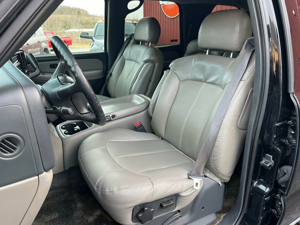 Used 2002 Chevrolet Tahoe Z71 image 54