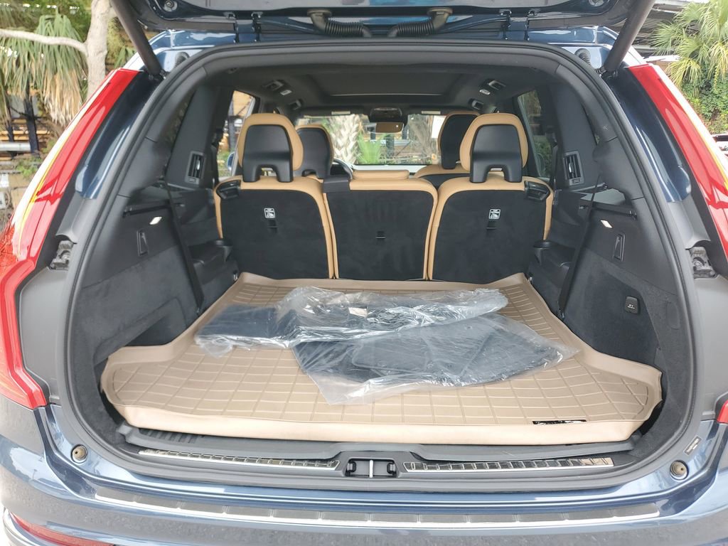 Used 2019 Volvo XC90 T6 Momentum w/ Advanced Package AWD/4WD image 15