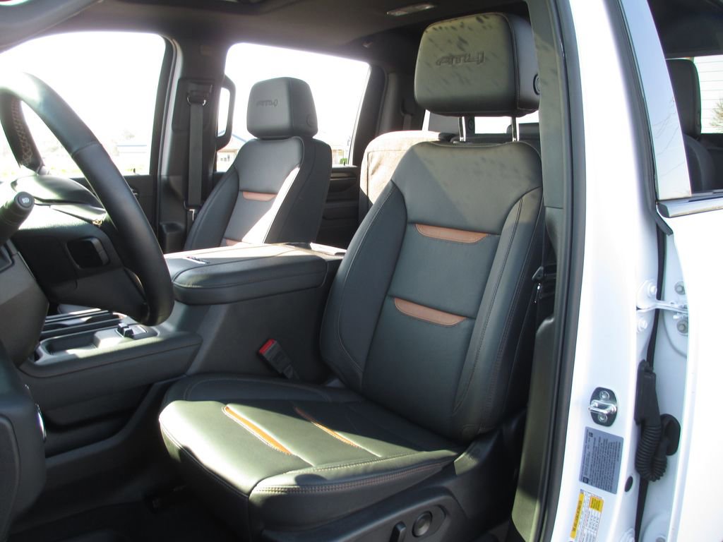 Used 2024 GMC Sierra 2500 AT4 w/ AT4 Premium Plus Package image 24