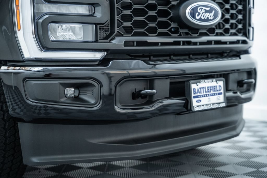 New 2026 Ford F250 XL w/ STX Appearance Package AWD/4WD image 14