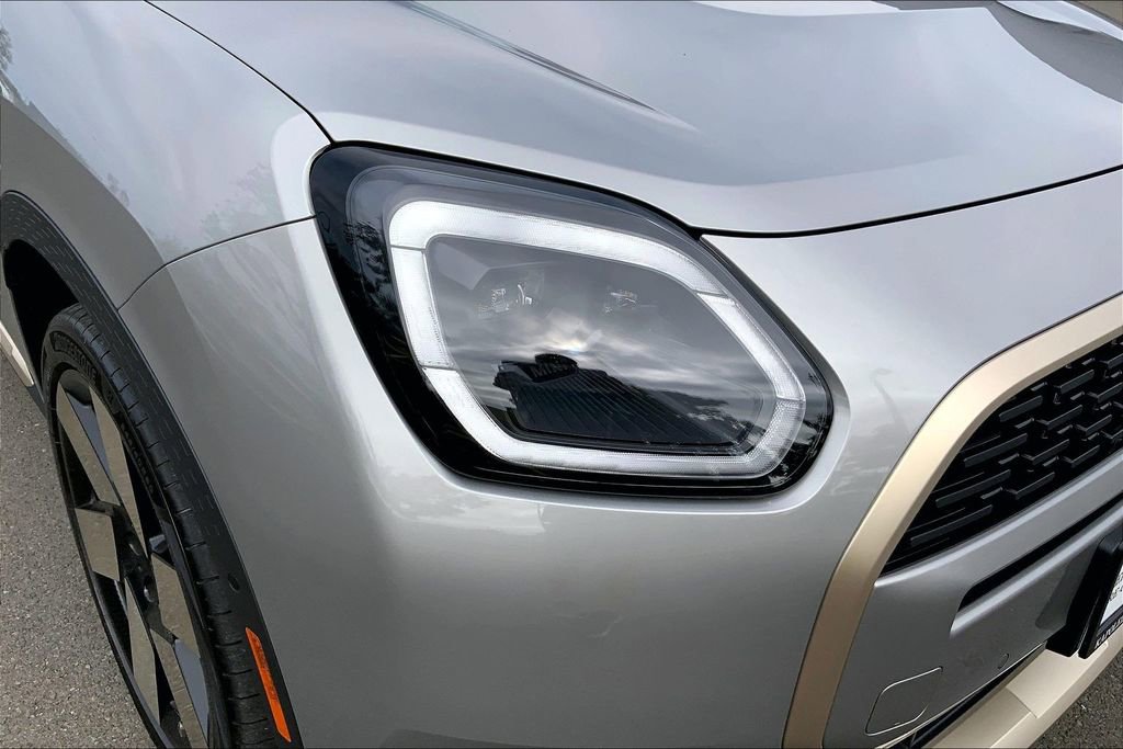 Certified 2025 MINI Cooper Countryman S AWD/4WD image 29