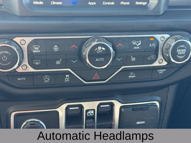 Certified 2022 Jeep Gladiator Sport AWD/4WD image 34